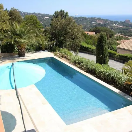 Savoir Vivre With Sea View And St. Tropez Villa *