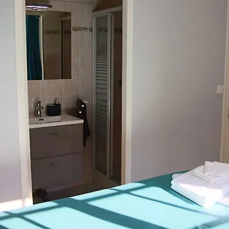 Savoir Vivre With Sea View And St. Tropez La Garonnette-Plage