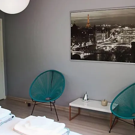 Villa Savoir Vivre With Sea View And St. Tropez *