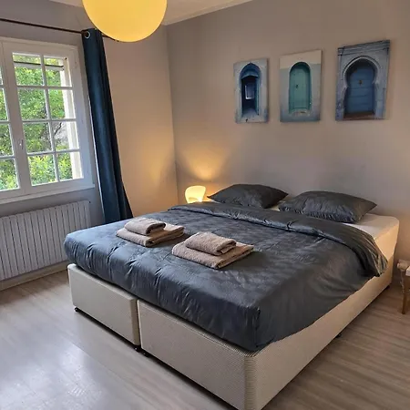 Savoir Vivre With Sea View And St. Tropez Villa La Garonnette-Plage