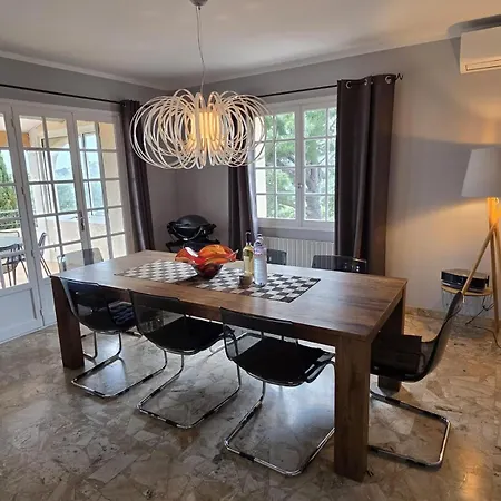 Savoir Vivre With Sea View And St. Tropez La Garonnette-Plage