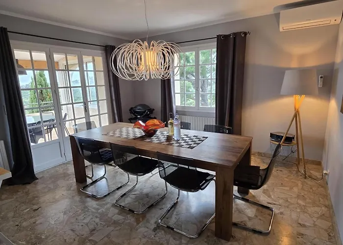 Savoir Vivre With Sea View And St. Tropez La Garonnette-Plage