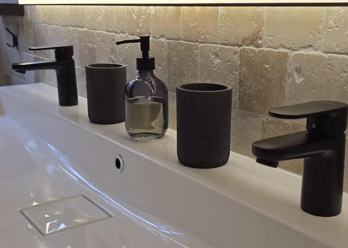 Savoir Vivre With Sea View And St. Tropez * La Garonnette-Plage